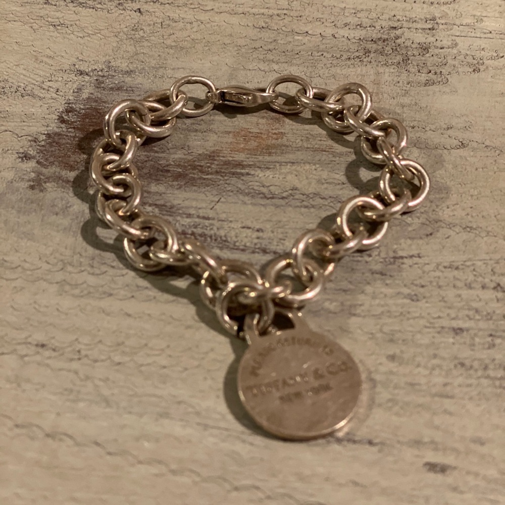 Tiffany & Co Round Tag Sterling Bracelet - Picture 4 of 7